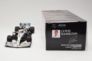 Mercedes AMG Petronas W10 #44 L. Hamilton Winner German GP 2019 Minichamps 1:18 110191144 Metall — Bild 6 von 6