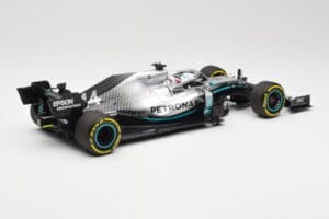 Mercedes AMG Petronas W10 #44 L. Hamilton F1 World Champion 2019 Minichamps 1:18 110190044 Metall — Bild 2 von 6