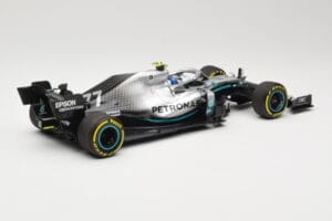 Mercedes AMG Petronas W10 #77 V. Bottas F1 2019 Minichamps 1:18 110190077 Metall — Bild 2 von 6