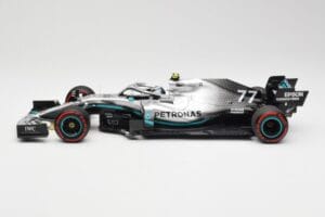 Mercedes AMG Petronas W10 #77 V. Bottas British GP 2019 Minichamps 1:18 110191077 Metall — Bild 3 von 6