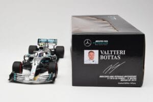 Mercedes AMG Petronas W10 #77 V. Bottas British GP 2019 Minichamps 1:18 110191077 Metall — Bild 6 von 6