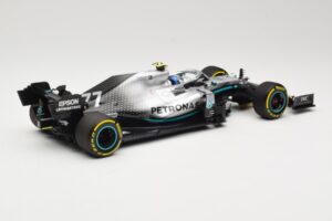 Mercedes AMG Petronas W10 #77 V. Bottas Winner USA GP 2019 Minichamps 1:18 110191877 Metall — Bild 2 von 6
