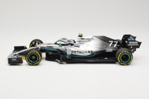 Mercedes AMG Petronas W10 #77 V. Bottas Winner USA GP 2019 Minichamps 1:18 110191877 Metall — Bild 3 von 6