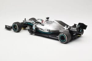 Mercedes AMG Petronas W10 EQ Power+ #44 L. Hamilton USA GP F1 World Champion 2019 Minichamps 1:18 110191844 Metall — Bild 6 von 7