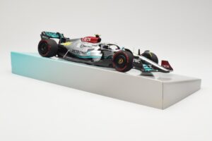 Mercedes AMG Petronas W13 E Performance #44 L. Hamilton 2022 Minichamps 1:18 113220044 Metall — Bild 4 von 6