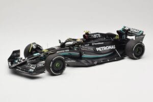 Mercedes AMG Petronas W14 E Performance #44 L. Hamilton Bahrain GP 2023 Minichamps 1:18 110230144 Metall