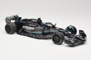 Mercedes AMG Petronas W14 E Performance #63 G. Russell Australian GP 2023 Minichamps 1:18 110230363 Metall — Bild 4 von 6