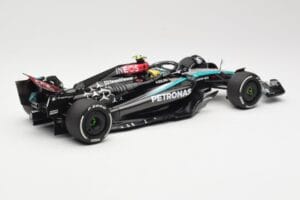 Mercedes AMG Petronas W15 E Performance #44 L. Hamilton 2024 Minichamps 1:18 110240144 Metall — Bild 2 von 6