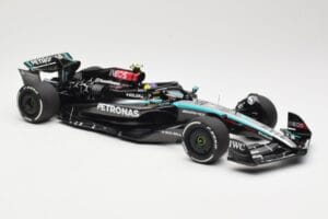 Mercedes AMG Petronas W15 E Performance #44 L. Hamilton 2024 Minichamps 1:18 110240144 Metall — Bild 4 von 6