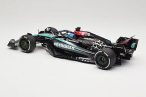 Mercedes AMG Petronas W15 E Performance #63 G. Russell Winner Austrian GP 2024 Minichamps 1:18 110241163 Metall — Bild 5 von 6