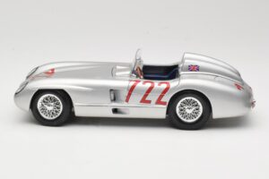 Mercedes 300 SLR W196S #722 S. Moss / D. Jenkinson Mille Miglia Winner 1955 Maisto 1:18 536887 Metall — Bild 4 von 8