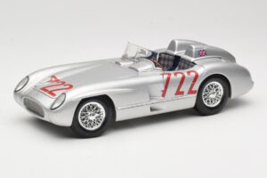 Mercedes 300 SLR W196S #722 S. Moss / D. Jenkinson Mille Miglia Winner 1955 Maisto 1:18 536887 Metall