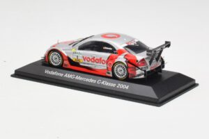 Mercedes C-Class C203 #1 Vodafone AMG B. Schneider DTM 2004 Minichamps 1:43 B66962207 Metall — Bild 3 von 4