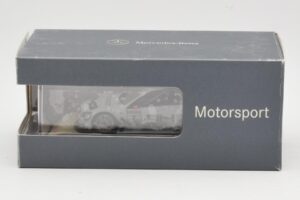 Mercedes C-Class C204 DTM #7 P. di Resta DTM 2010 Minichamps 1:43 B66961413 Metall — Bild 4 von 4