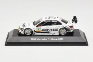 Mercedes C-Class C204 DTM #7 P. di Resta DTM 2010 Minichamps 1:43 B66961413 Metall