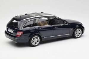 Mercedes C-Class S204 T-Modell Tanzanite Blau AUTOart 1:18 B66962352 Metall — Bild 3 von 8
