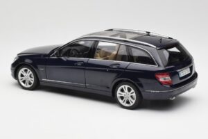 Mercedes C-Class S204 T-Modell Tanzanite Blau AUTOart 1:18 B66962352 Metall — Bild 7 von 8