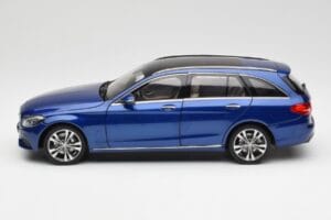 Mercedes C-Class S205 T-Modell Brilliant Blau Metallic Norev 1:18 B66960257 Metall — Bild 4 von 8