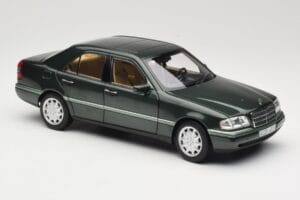 Mercedes C-Class W202 Malachite Green Norev 1:18 183372 Metall — Bild 4 von 8