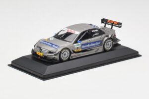 Mercedes C-Class W204 #9 B. Spengler DTM 2009 Minichamps 1:43 400093909 Metall — Bild 2 von 4