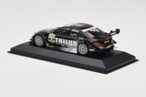 Mercedes C-Class W204 #4 Team AMG Mercedes R. Schumacher DTM 2009 Minichamps 1:43 400093904 Metall — Bild 3 von 4