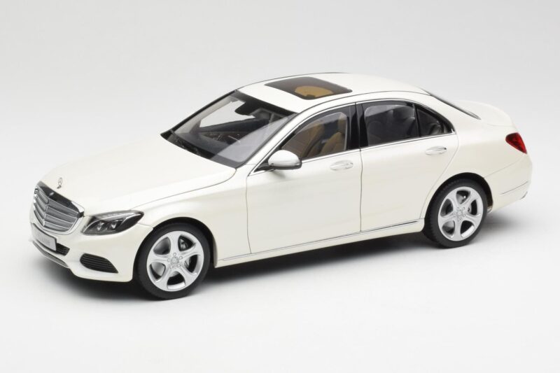 Mercedes C-Class W205 Diamond Weiß Metallic Norev 1:18 B66960256 Metall
