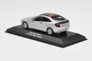 Mercedes C-Class W203 Sport Coupe Silber Minichamps 1:43 B66961916 Metall — Bild 3 von 4