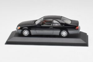 Mercedes C140 600 SEC Schwarz Minichamps 1:43 32600 Metall