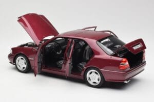 Mercedes AMG C36 W202 Almandine Rot Norev 1:18 B66040706 Metall — Bild 5 von 8
