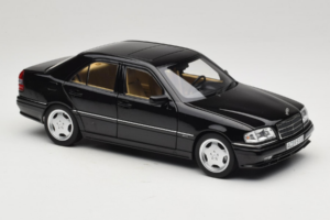 Mercedes C36 AMG W202 Obsidian Black Metallic Norev 1:18 183381 Metall — Bild 6 von 8