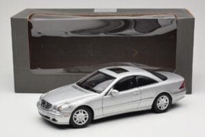 Mercedes CL 500 C215 Silber AUTOart 1:18 B66962152 Metall — Bild 8 von 8