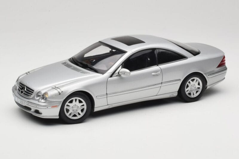 Mercedes CL 500 C215 Silber AUTOart 1:18 B66962152 Metall
