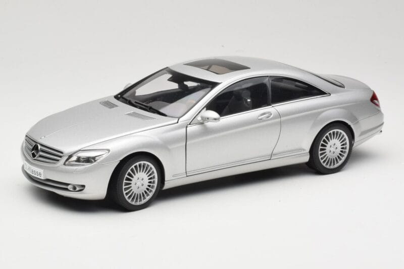 Mercedes CL-Class C216 Silber AUTOart 1:18 76164 Metall