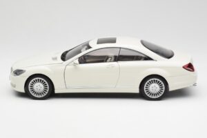 Mercedes CL500 C216 Calcit Weiß AUTOart 1:18 B66962341 Metall — Bild 4 von 8