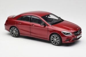 Mercedes CLA C117 Designo Patagonia Rot Metallic Norev 1:18 B66960131 Metall — Bild 6 von 8