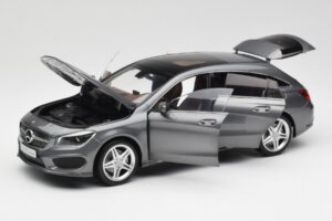 Mercedes CLA C117 Mountain Grau Norev 1:18 B66960351 Metall — Bild 2 von 8