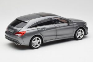 Mercedes CLA C117 Mountain Grau Norev 1:18 B66960351 Metall — Bild 3 von 8
