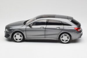 Mercedes CLA C117 Mountain Grau Norev 1:18 B66960351 Metall — Bild 4 von 8