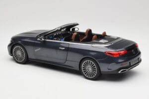 Mercedes CLE Cabriolet A236 Dunkelgrau Norev 1:18 B66960654 Metall — Bild 8 von 9
