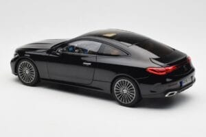 Mercedes CLE C236 Coupe Obsidian Schwarz Metallic Norev 1:18 183937 Metall — Bild 7 von 8