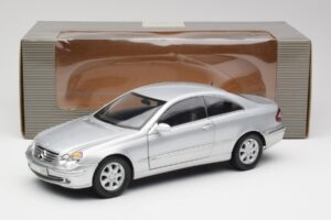 Mercedes CLK 500 C209 Silber Kyosho 1:18 B66962144 Metall — Bild 8 von 8