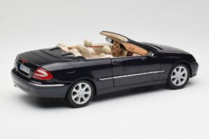 Mercedes CLK 500 W209 Cabriolet Dunkelblau Metallic Kyosho 1:18 B66962174 Metall — Bild 4 von 9