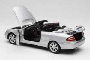 Mercedes CLK 500 Cabriolet Elegance A209 Silber Kyosho 1:18 B66962172 Metall — Bild 5 von 8