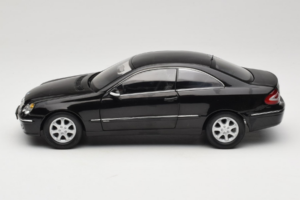 Mercedes CLK C209 Black Metallic Kyosho 1:18 B66962149 Metall — Bild 4 von 8