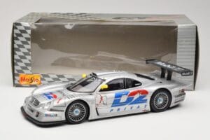Mercedes CLK LM GT1 #1 AMG Mercedes K. Ludwig / R. Zonta FIA GT Championship 1998 Maisto 1:18 56053 Metall — Bild 8 von 8