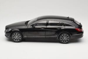 Mercedes CLS Shooting Brake X218 Obsidian Black Norev 1:18 B66960115 Metall — Bild 4 von 8
