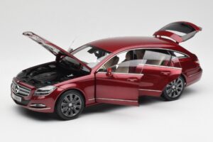Mercedes CLS Shooting Brake X218 Thulite Rot Norev 1:18 B66960116 Metall — Bild 2 von 8