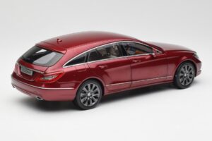 Mercedes CLS Shooting Brake X218 Thulite Rot Norev 1:18 B66960116 Metall — Bild 3 von 8