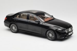 Mercedes E-Class W213 Obsidian Schwarz iScale 1:18 B66960380 Metall — Bild 6 von 8
