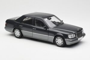 Mercedes E320 W124 Nautik Blau Metallic Dealer Edition AUTOart 1:18 B66040508 Metall — Bild 6 von 8